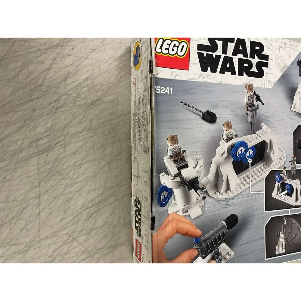 LEGO Star Wars 75241 Action Battle Echo Base Defense New Damaged Box